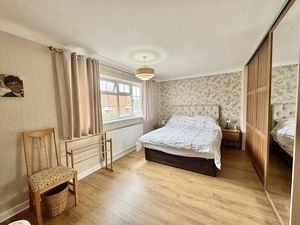 Photo 1- click for photo gallery